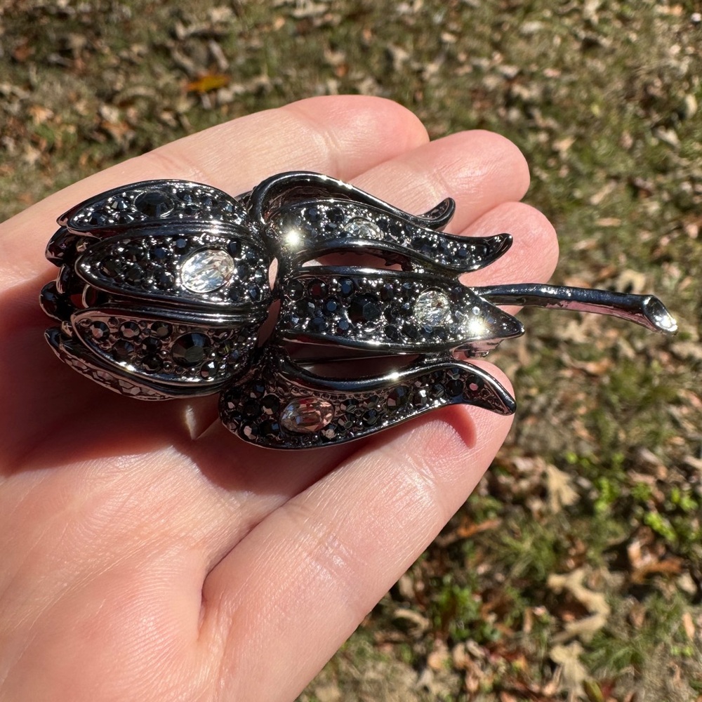 Kenneth Jay Lane KJL Black Crystal Floral Brooch, Gunmetal, New with Box & Pouch